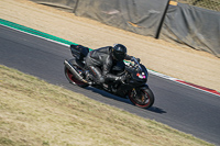 brands-hatch-photographs;brands-no-limits-trackday;cadwell-trackday-photographs;enduro-digital-images;event-digital-images;eventdigitalimages;no-limits-trackdays;peter-wileman-photography;racing-digital-images;trackday-digital-images;trackday-photos